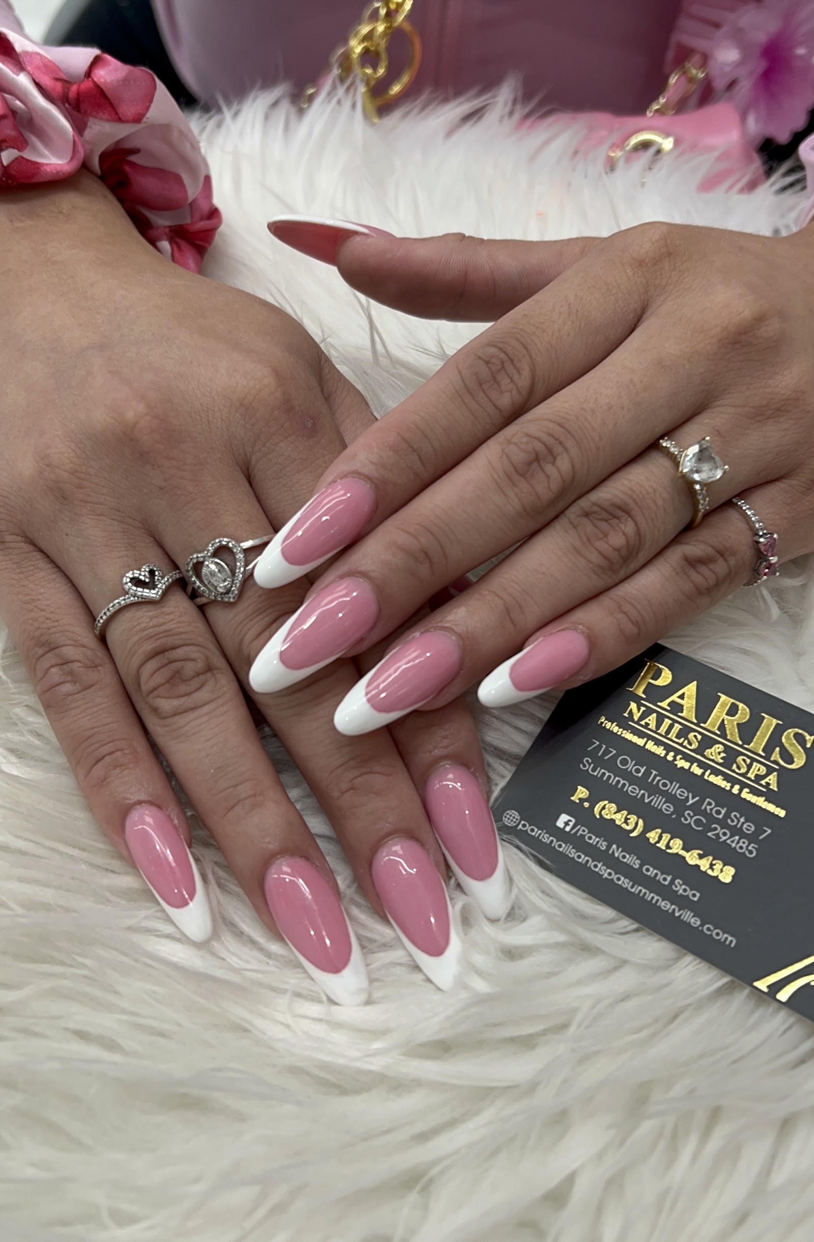 Paris Nails & Spa nail photo 1