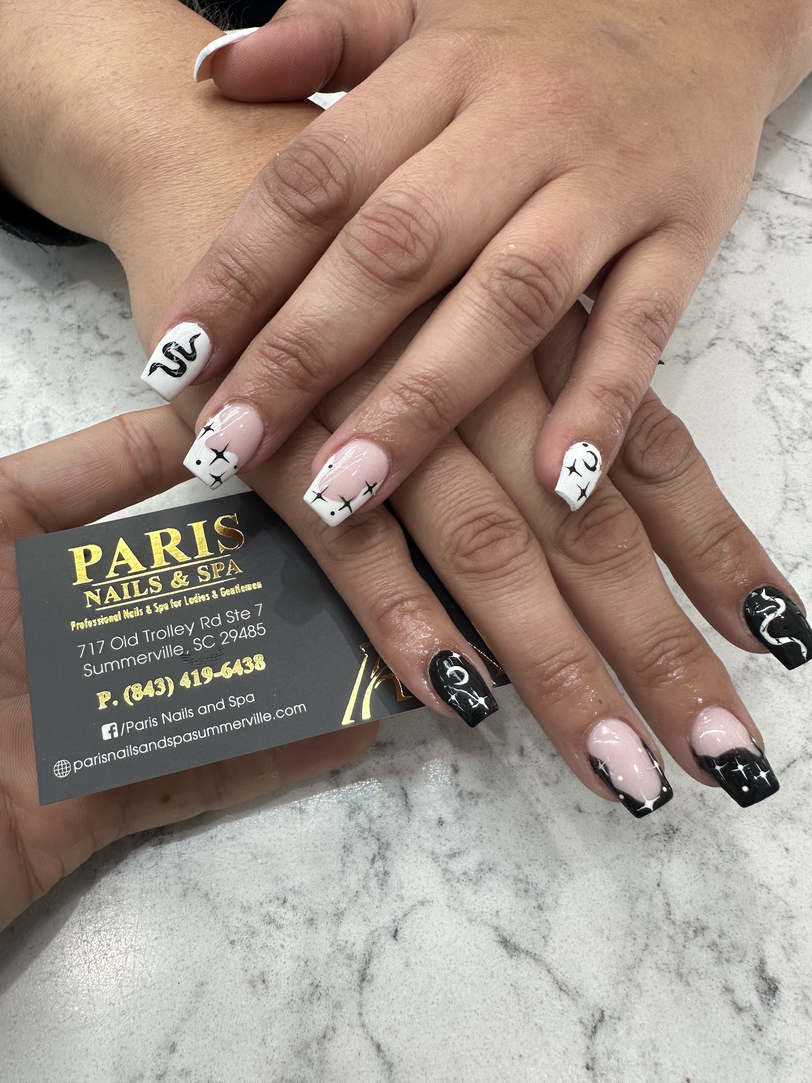 Paris Nails & Spa nail photo 3